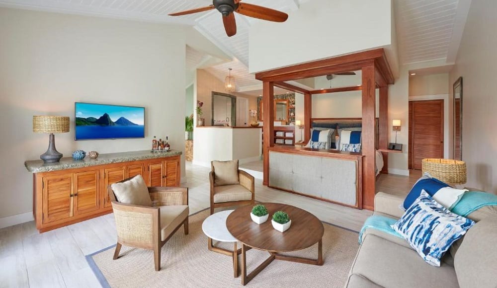 serenity-coconut-bay-grande-plung-pool-butler-suite-2