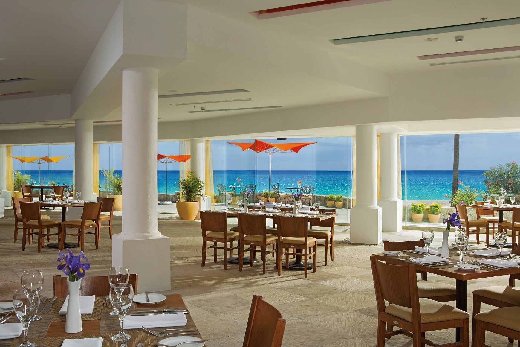 dreams-los-cabos-world-cafe