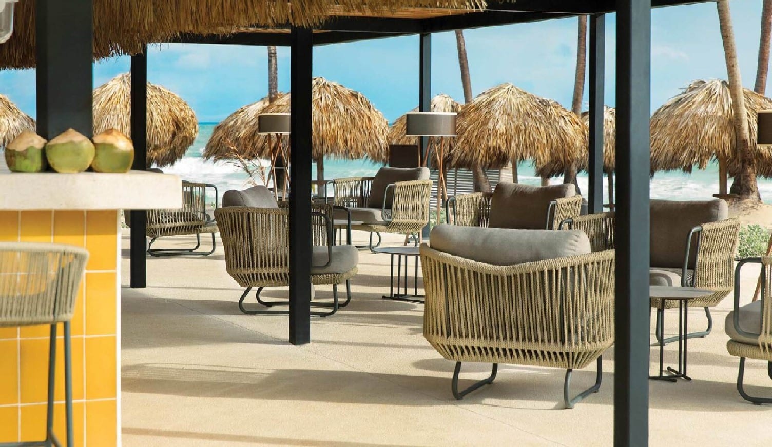 excellence-punta-cana-palmas-bar