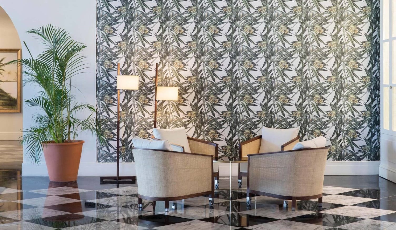 excellence-oyster-bay-lobby