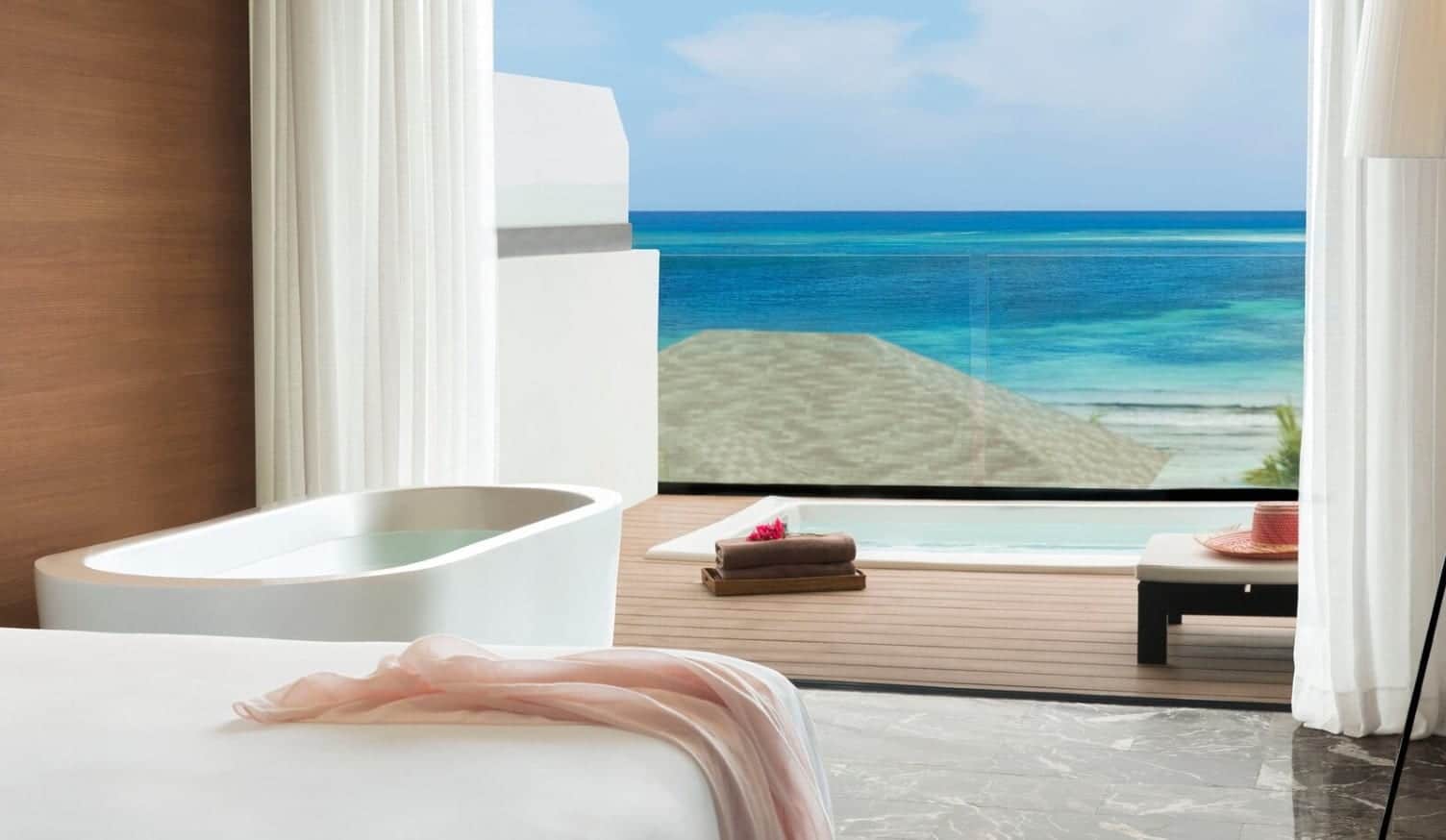 excellence-oyster-bay-private-plunge-pools