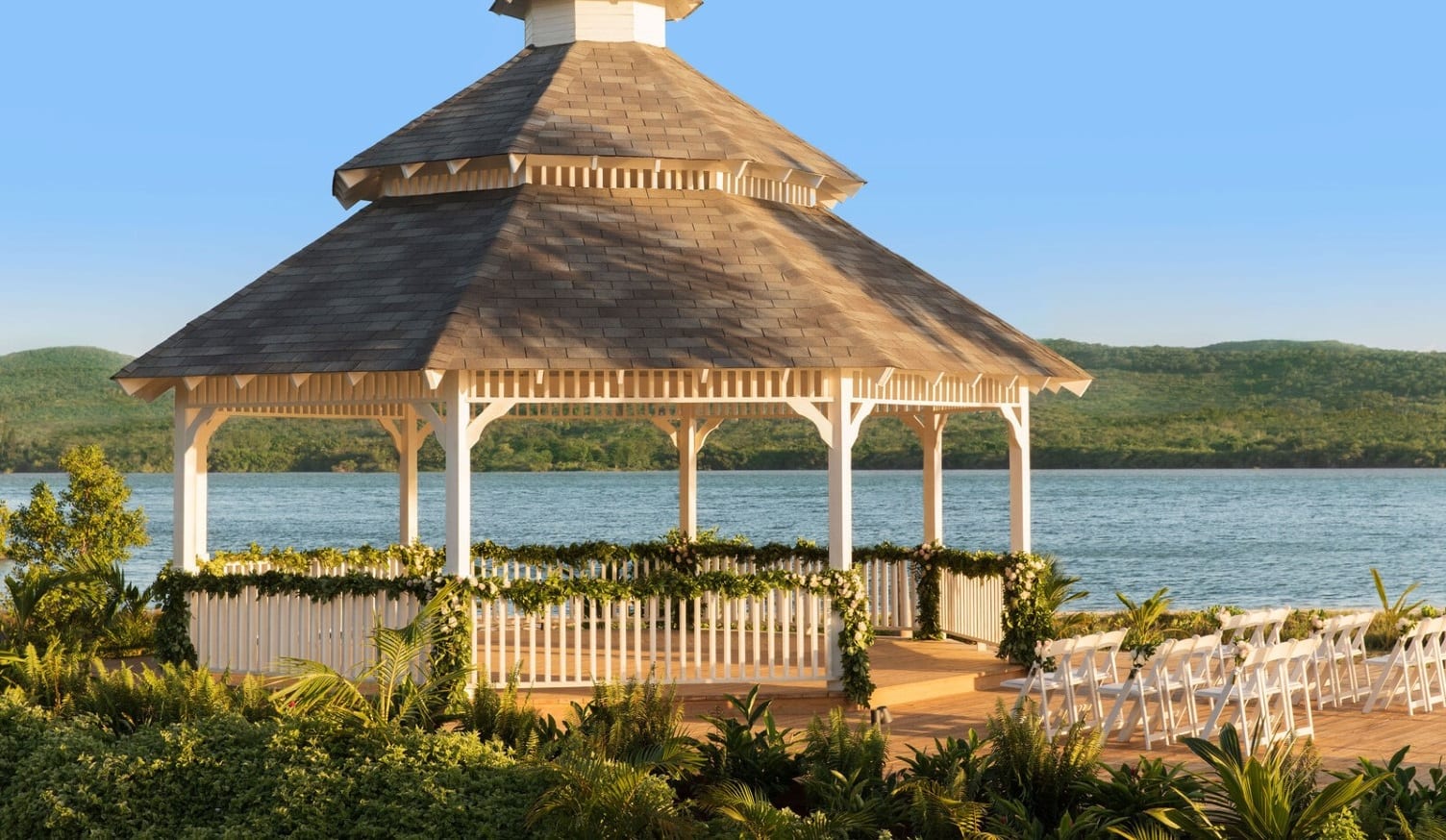 excellence-oyster-bay-wedding-gazebo