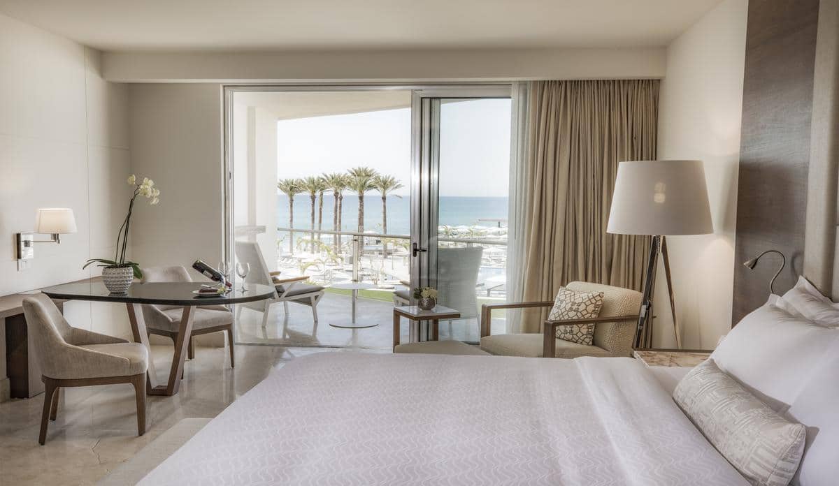 le-blanc-cabo-royale-deluxe-partial-ocean-view-2