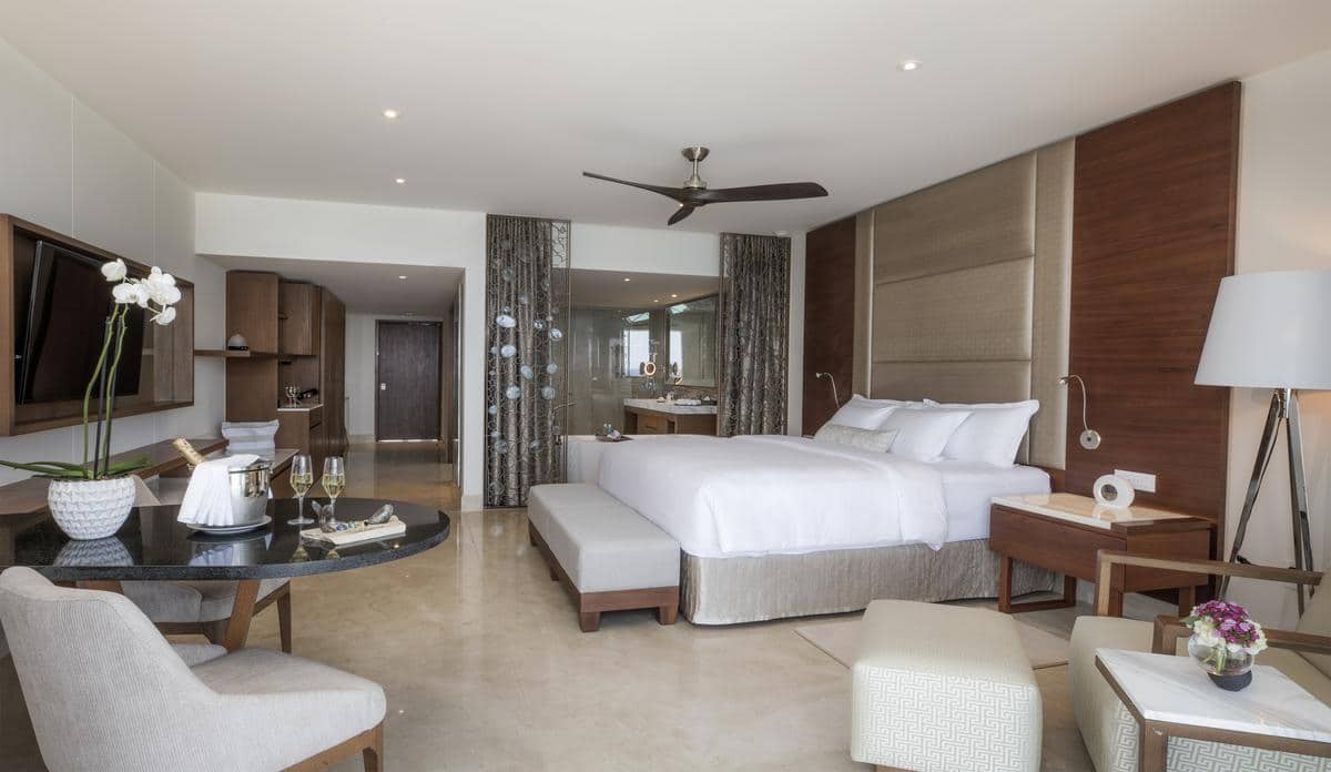 le-blanc-cabo-royale-honeymoon-suite-ocean-front