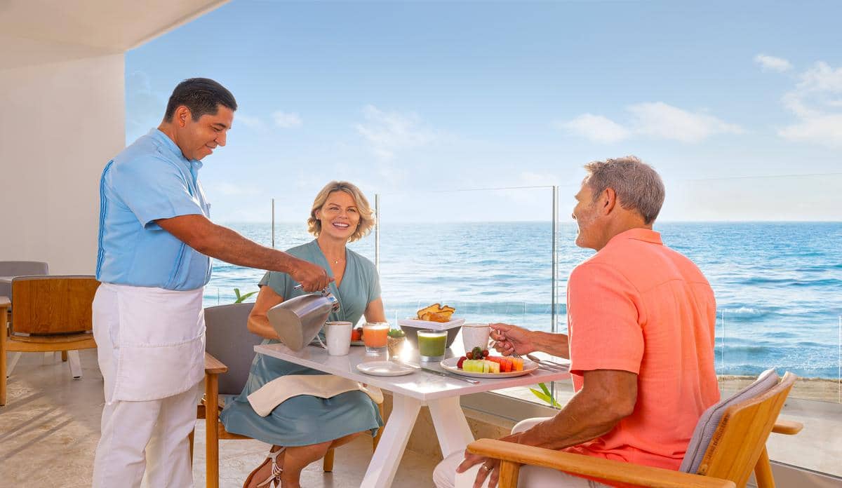 sun-palace_aurora_dining_breakfast