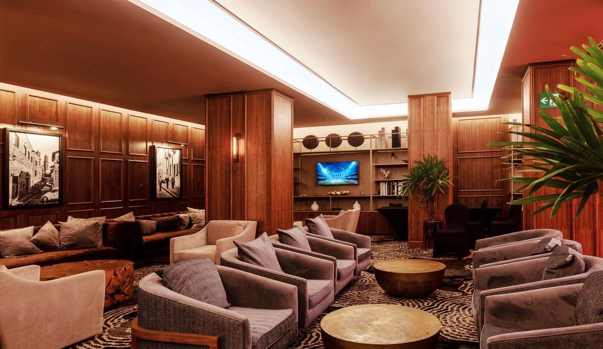 sun-palace_lobby_bar_02