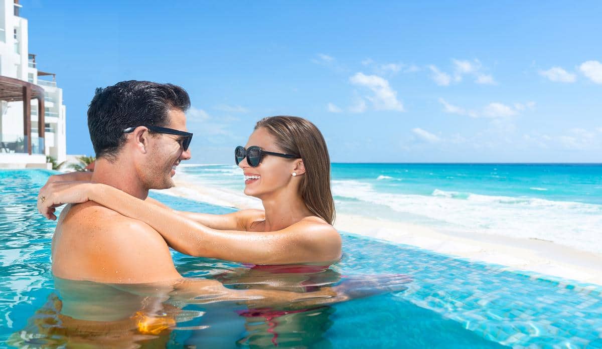 sun-palace-honeymoon
