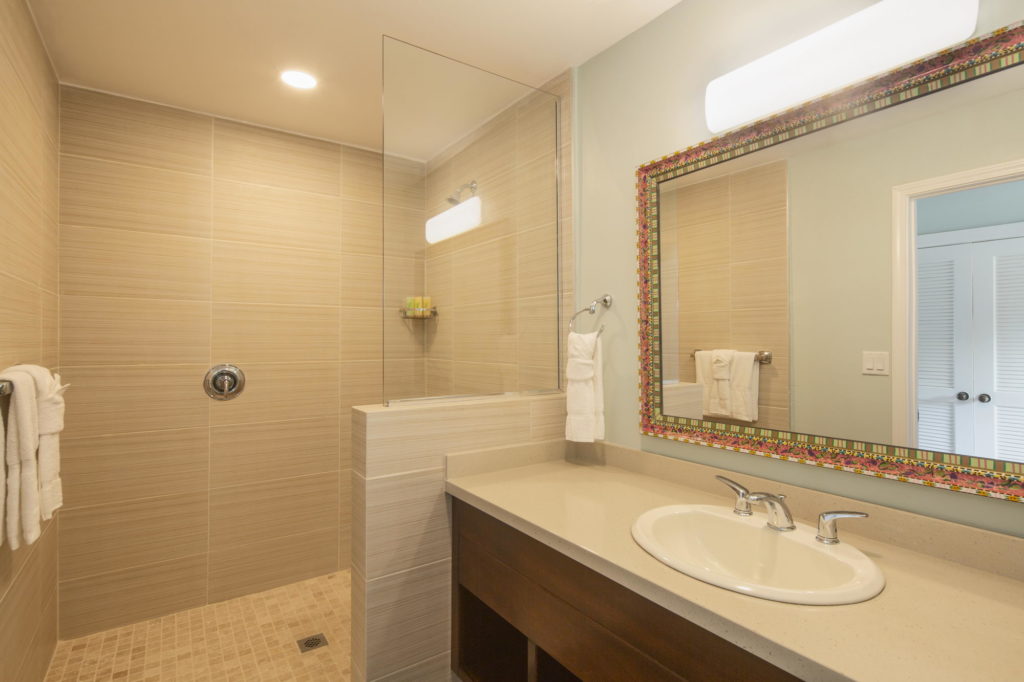 pineapple_beach_club_antigua_beachfront-bathroom