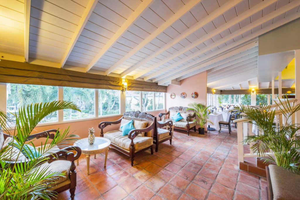 pineapple_beach_club_antigua_pineapple_grill