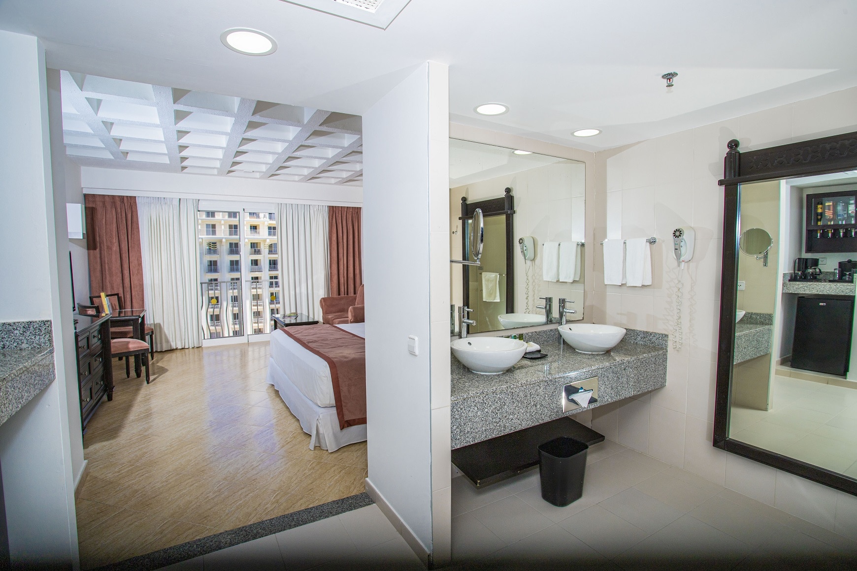 riu-palace-aruba-double-room-2