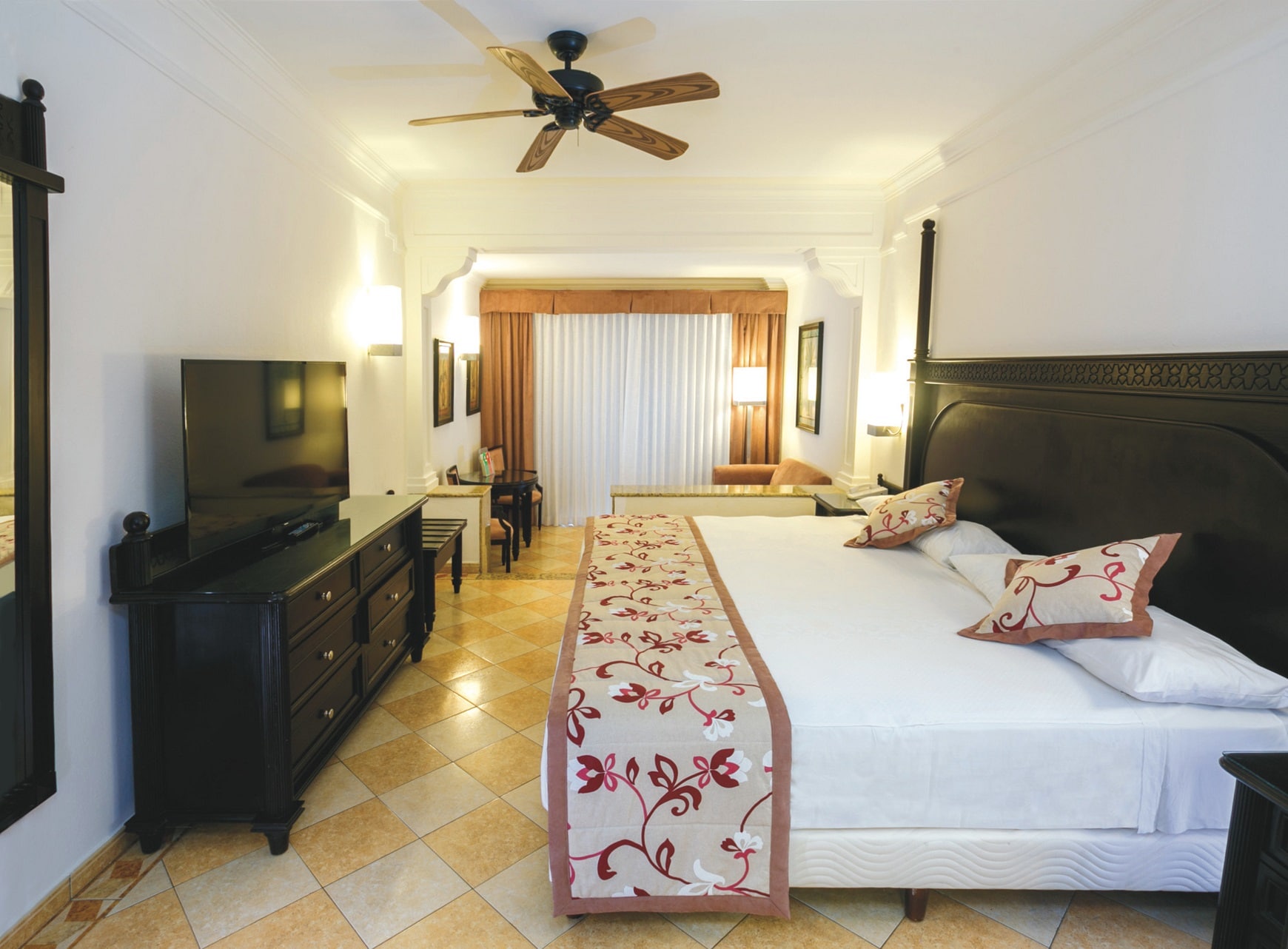 riu-palace-aruba-junior-suite