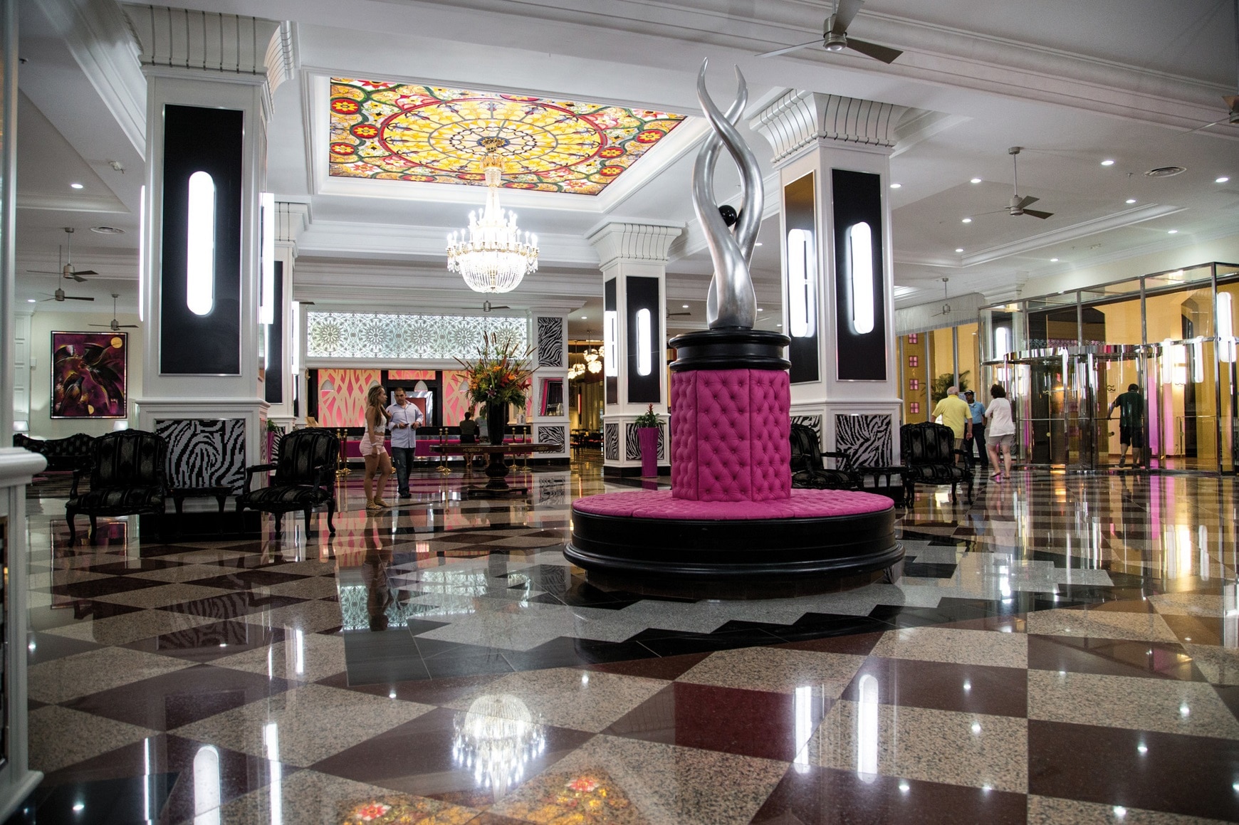 riu-palace-aruba-lobby