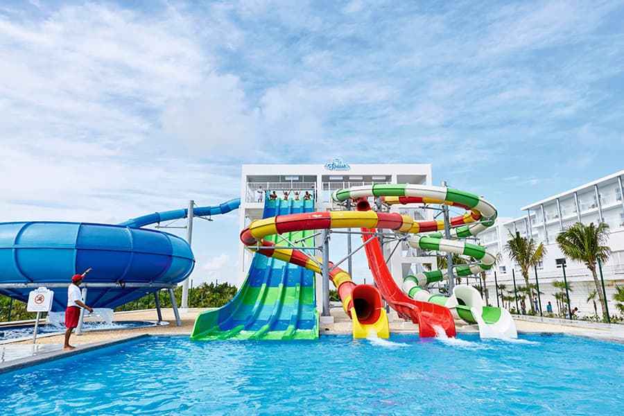 riu-dunamar-slides