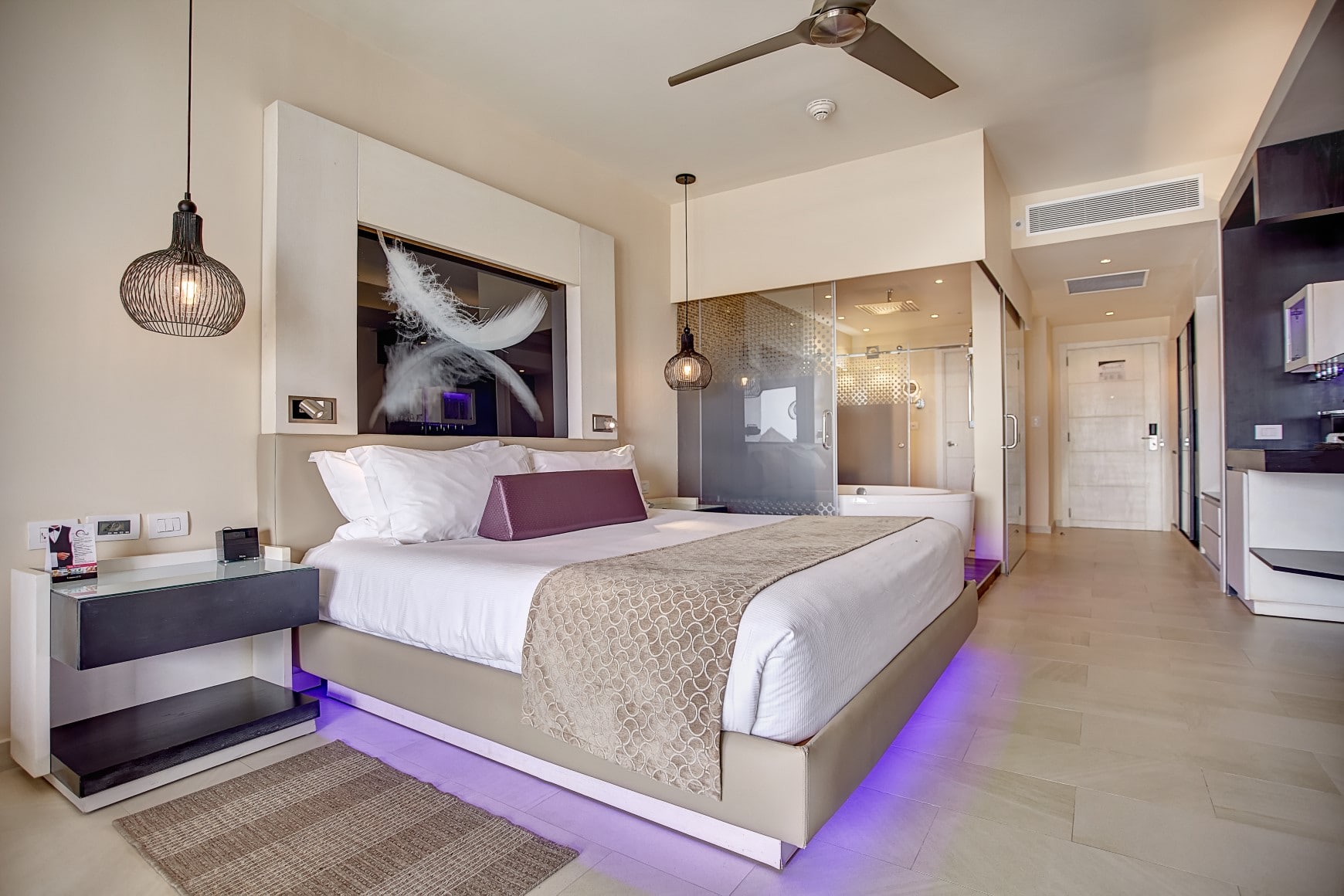 royalton-chic-punta-cana-diamond-club-luxury-junior-suite-ocean-view
