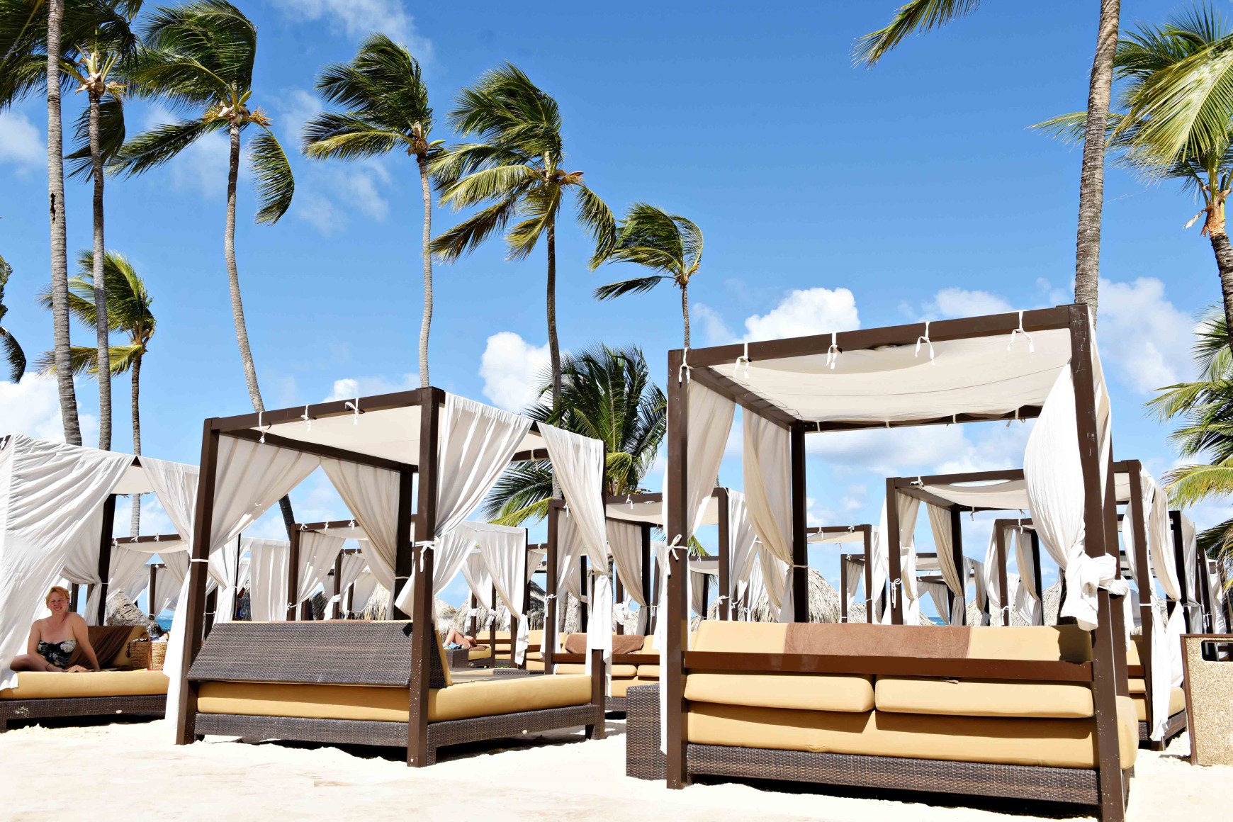 royalton-punta-cana-cabanas