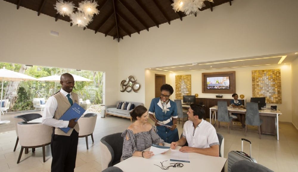 royalton-st-lucia-diamond-club-lobby