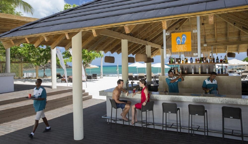 royalton-st-lucia-sands-beach-bar