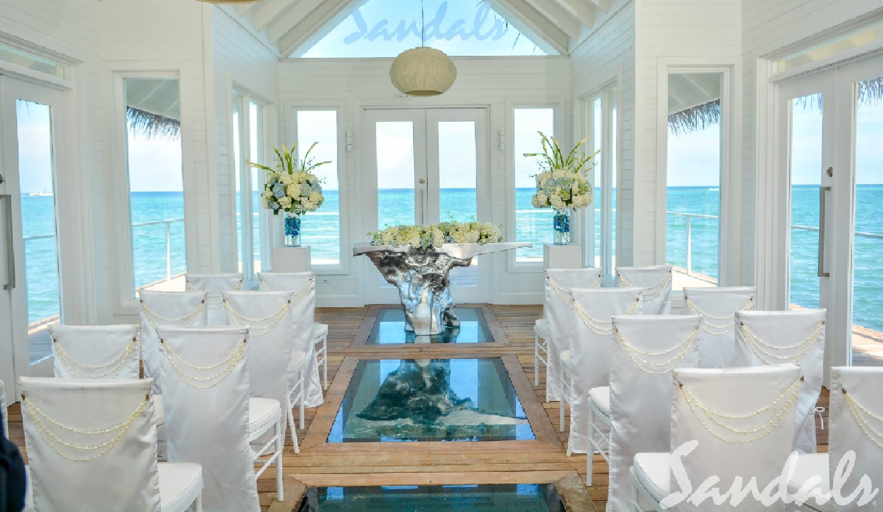 sandals-montego-bay-overwater-chapel-2