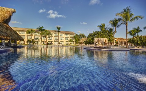 royalton-splash-punta-cana-pools