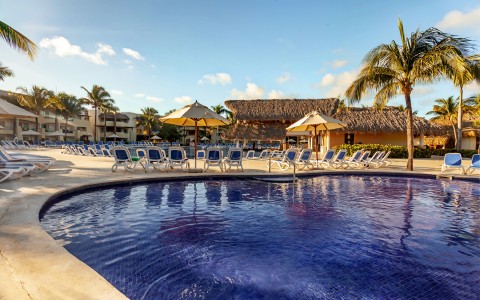 royalton-splash-punta-cana-pool-views