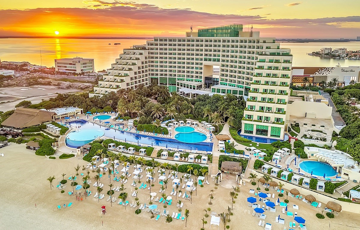 Live Aqua Beach Resort Cancun